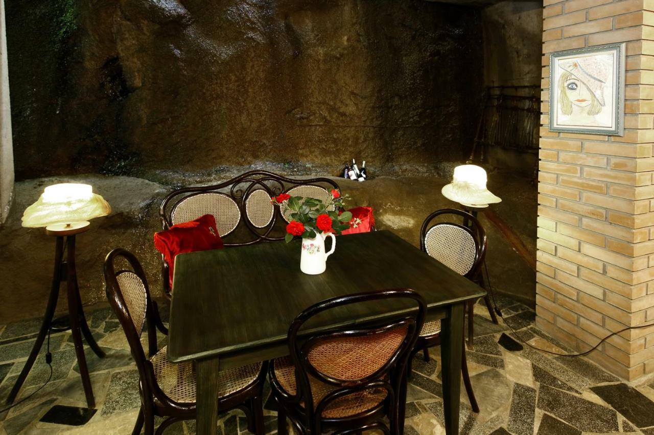 Bloom Boutique Hotel Tbilisi Bagian luar foto